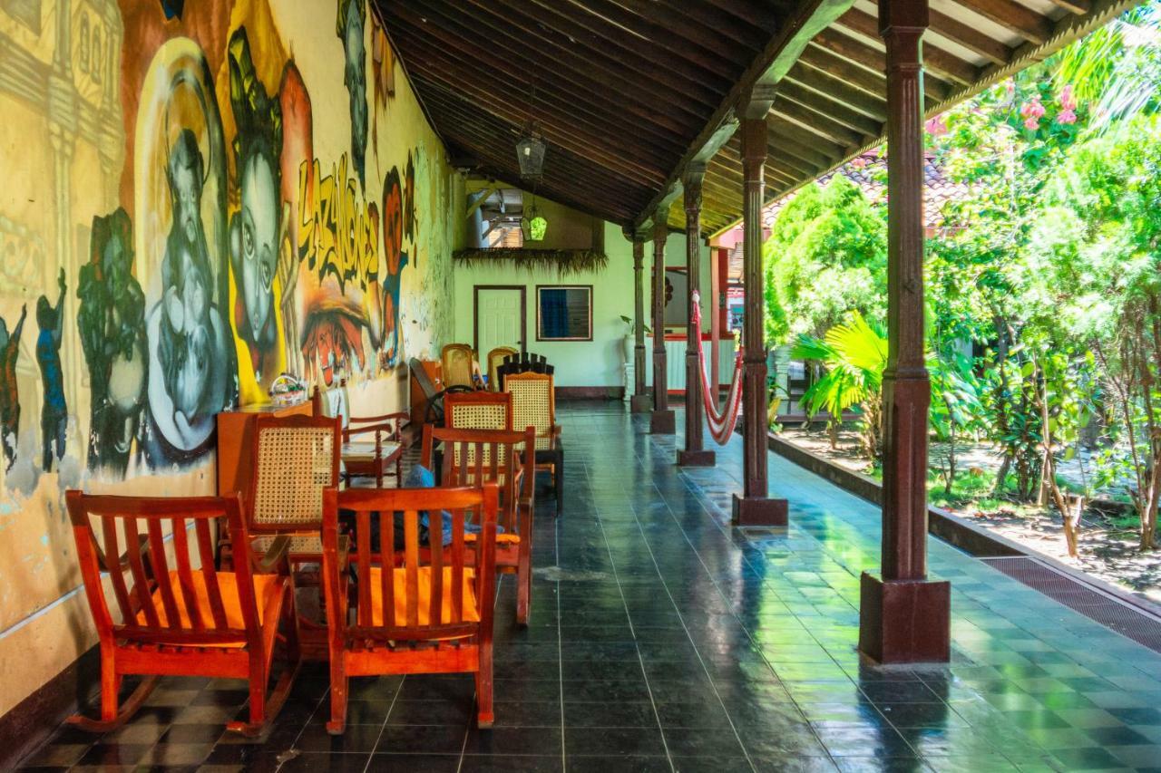 Hostal Lazybones León Екстериор снимка