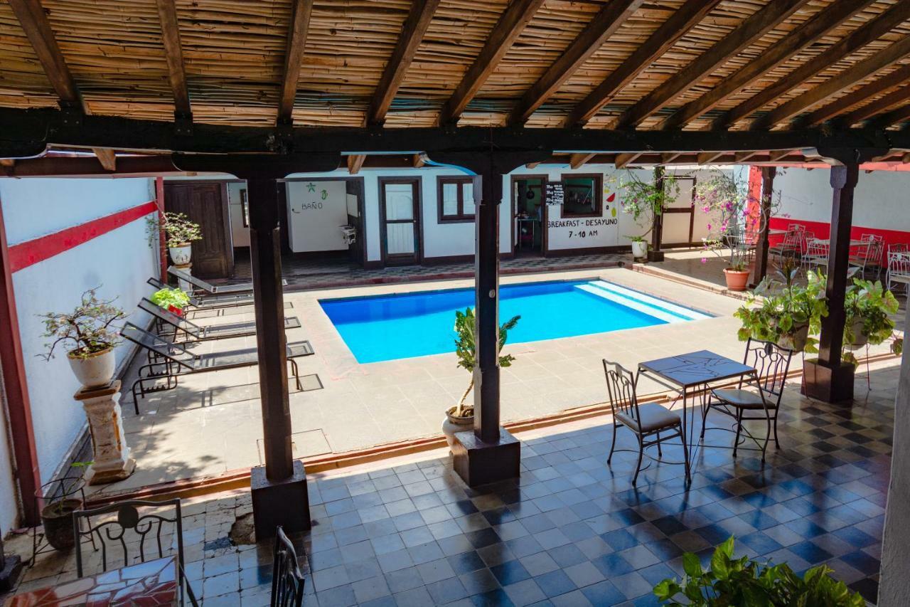 Hostal Lazybones León Екстериор снимка