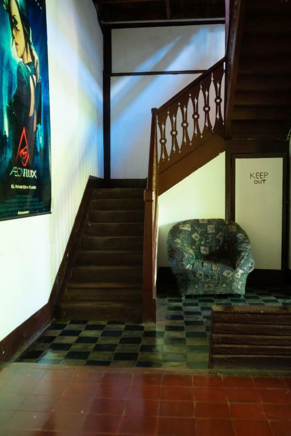 Hostal Lazybones León Екстериор снимка