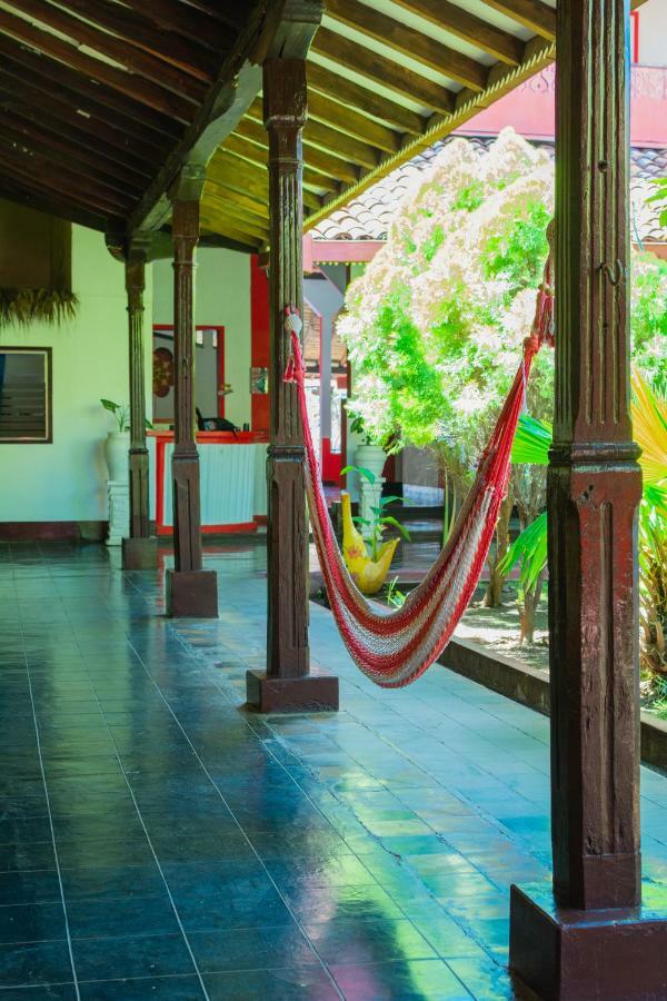 Hostal Lazybones León Екстериор снимка