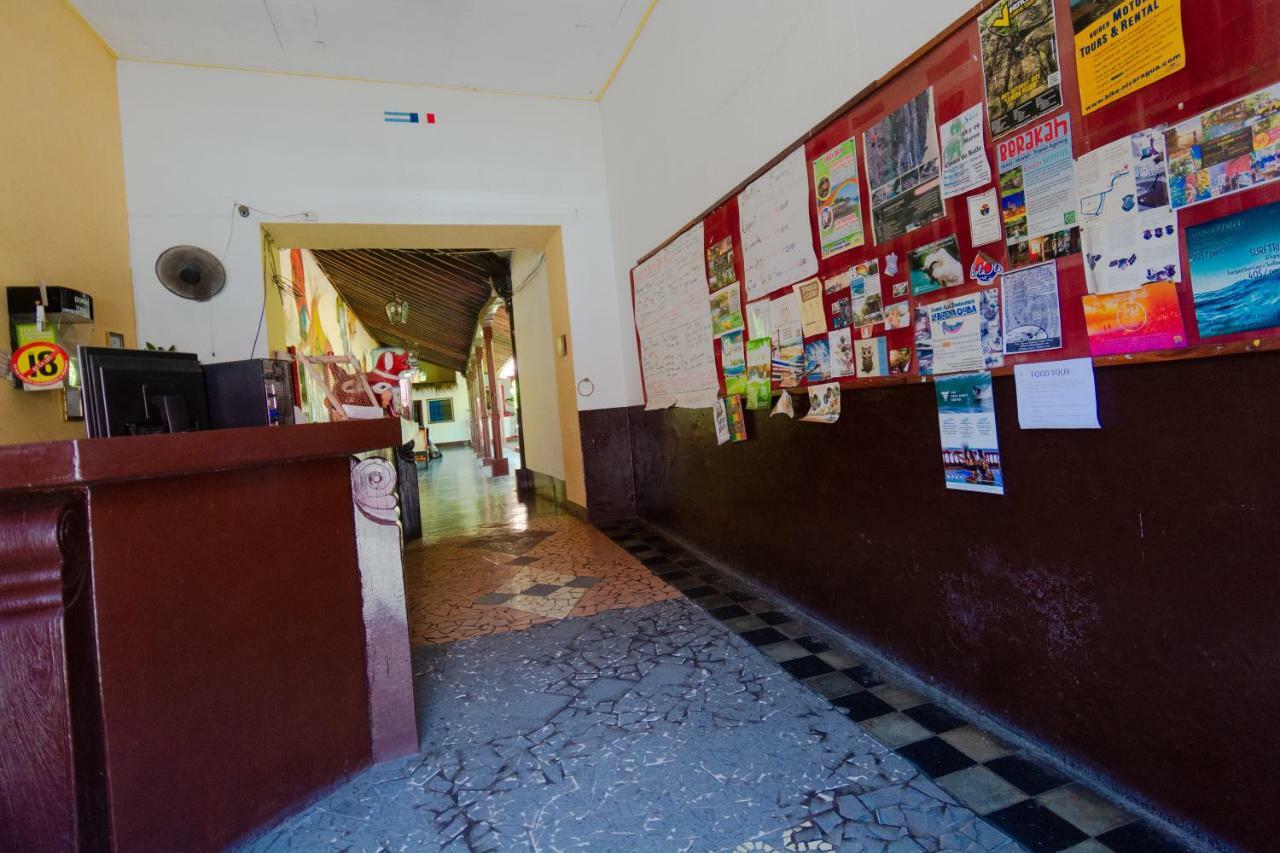 Hostal Lazybones León Екстериор снимка